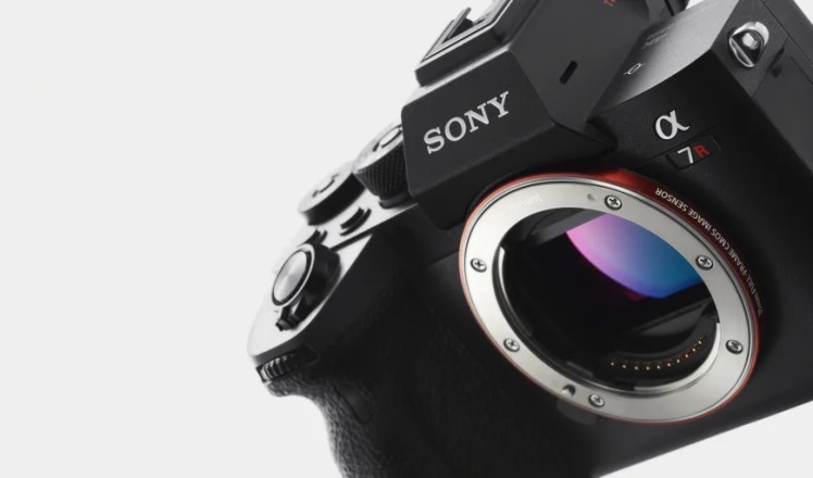 Sony apresenta a Câmara Alpha 7R IV de Alta Resolução Sony apresenta a Câmara Alpha 7R IV de Alta Resolução
