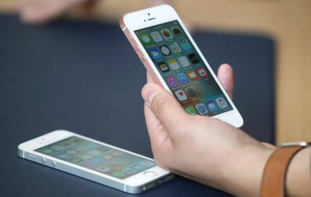 iPhone SE