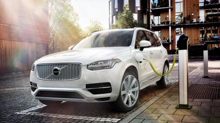 Todos os Volvo XC90 Plug-in Hybrid são agora classe 1 nas portagens portuguesas Todos os Volvo XC90 Plug-in Hybrid são agora classe 1 nas portagens portuguesas