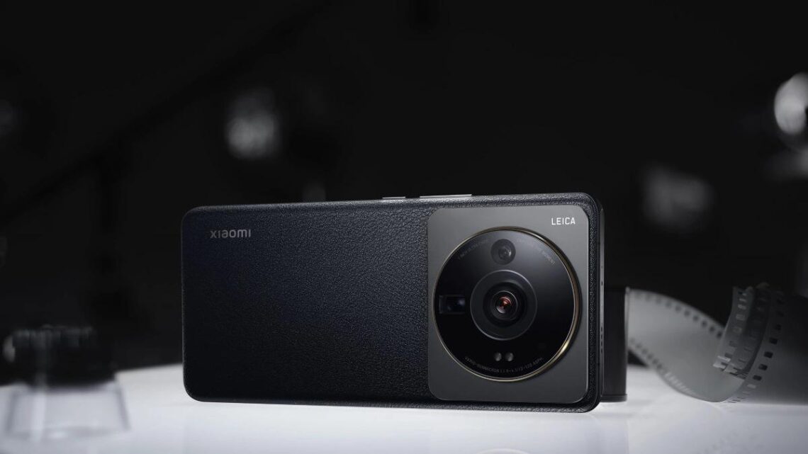 Oficial: Xiaomi 13 Ultra anunciado neste mês de abril e contará com disponibilização global Oficial: Xiaomi 13 Ultra anunciado neste mês de abril e contará com disponibilização global